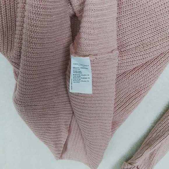American Eagle Cotton‎ Blend Knit Sweater Size Medium in Pink - Picture 10 of 12
